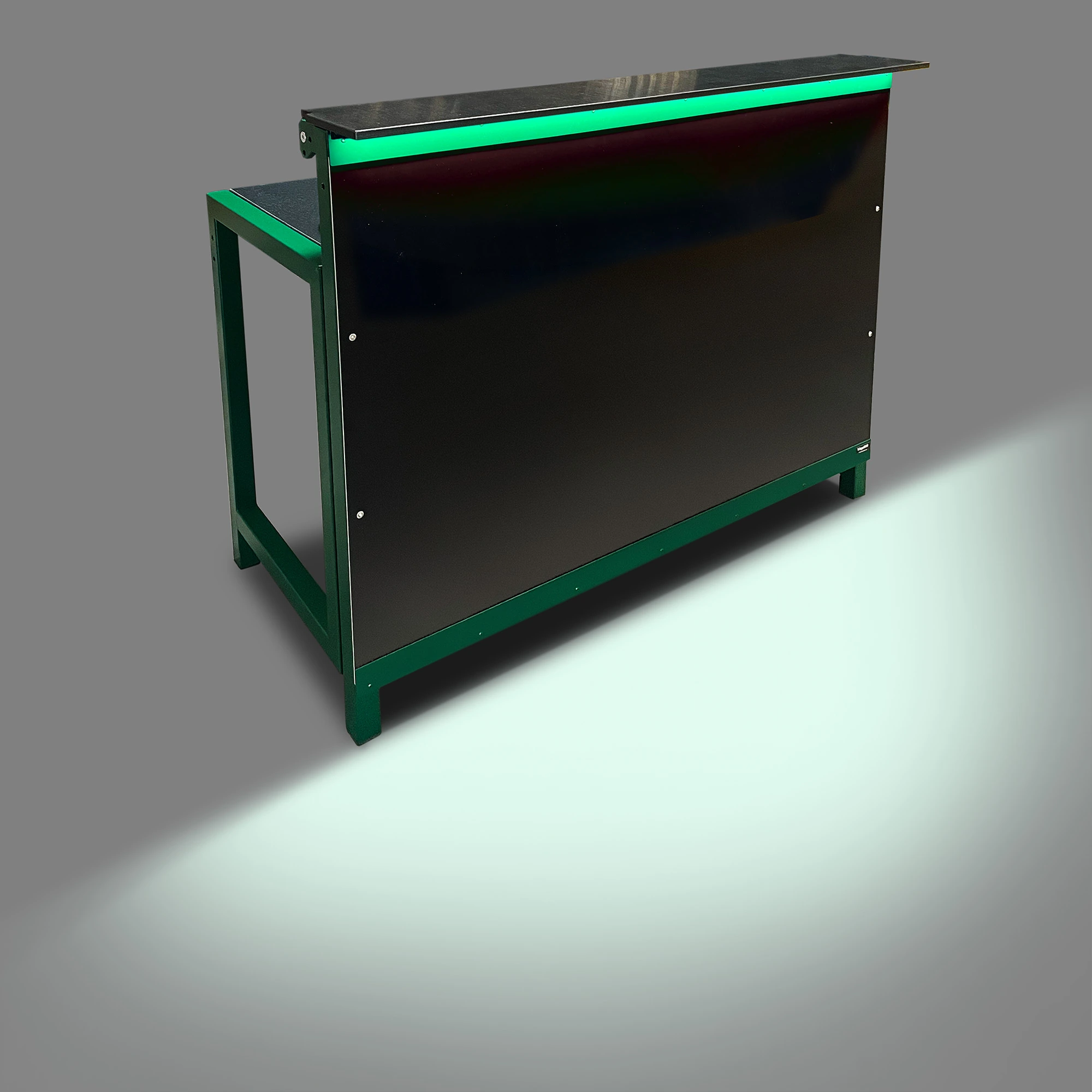 Beispielbild einer klappBAR mit LED-Frontbeleuchtung.